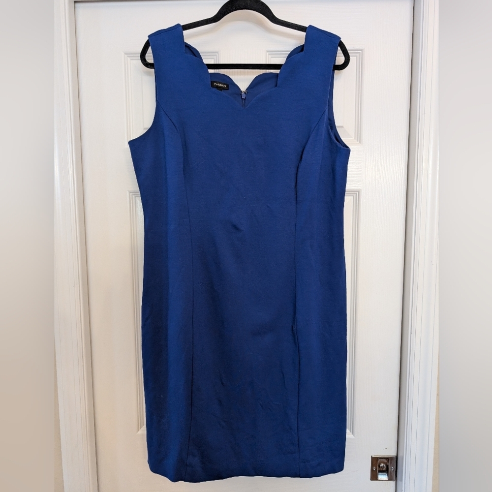 TALBOTS Scalloped V-neck Sleeveless Dress - Picture 1 of 8